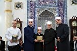 Ehrung Mazedoniens jüngsten Koran-Auswendiglerners