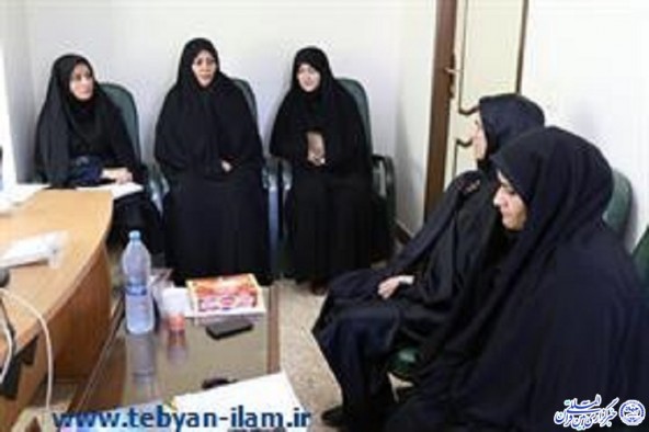 لزوم بهره‌گیری از ظرفیت بانوان در جامعه