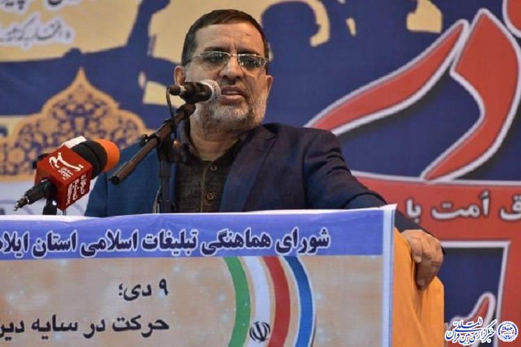 رفتارهای انتخاباتی در سال 88 دشمن را به طمع انداخت