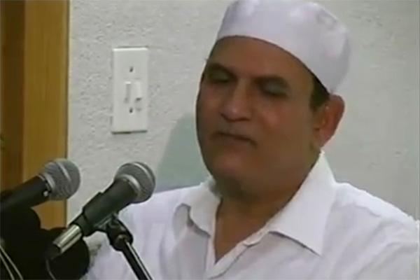 تلاوت تصویری «احمد نعینع» از سوره تکویر