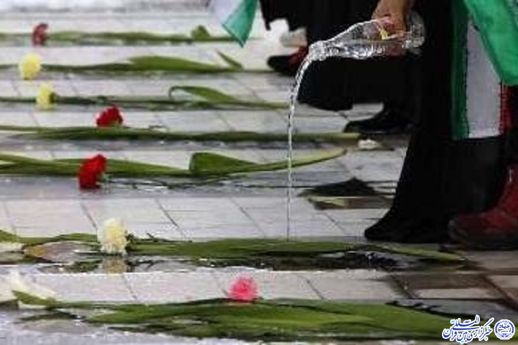 میهمانی لالهها در تمامی گلزارهای شهدای ایلام برگزار میشود میهمانی لالهها در تمامی گلزارهای شهدای ایلام برگزار میشود