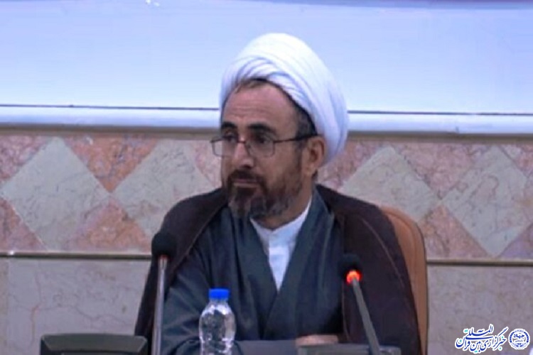 تبیین عفاف و حجاب یکی از مهمترین عوامل موفقیت زنان جامعه اسلامی است