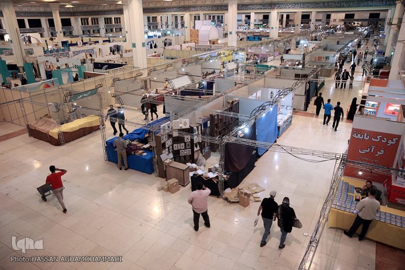 جلوگیری از اسراف با حذف نقشه جانمایی غرفه‌ها/ از من بپرس‌ها راهنمای مردم