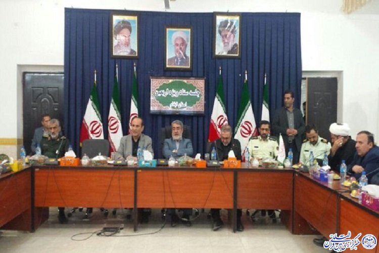 تردد زائران از مرز مهران دو برابر شده است تردد زائران از مرز مهران دو برابر شده است