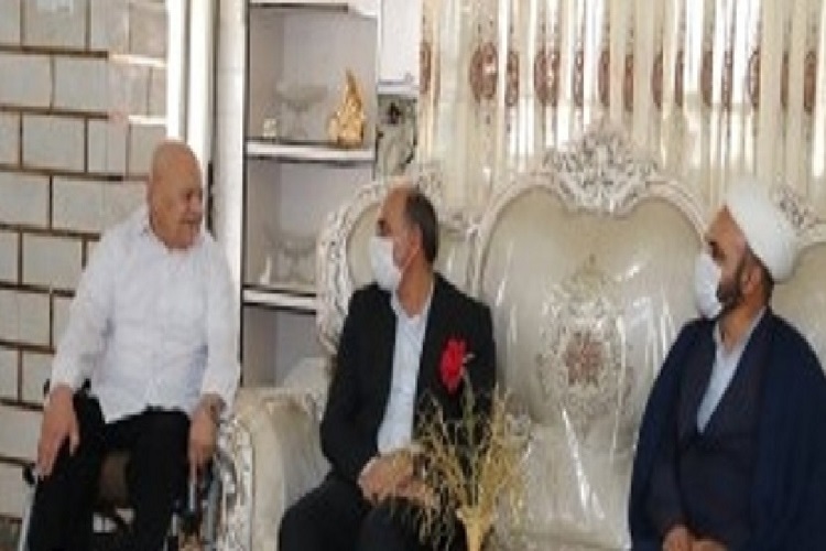 خدمت به ایثارگران، خدمت به اسلام، نظام و ارزشهاست