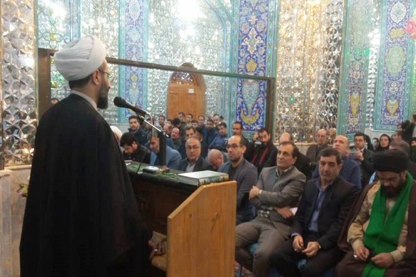 مراسم اعزام کادر درمان به کربلای معلی در مهران