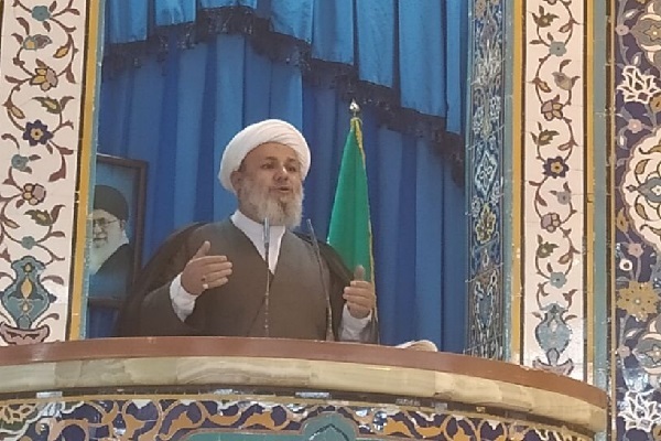 حجت الاسلام و المسلمین علی‌محمدی، مسئول نهاد نمایندگی مقام  معظم رهبری در سپاه امیرالمومنین استان ایلام