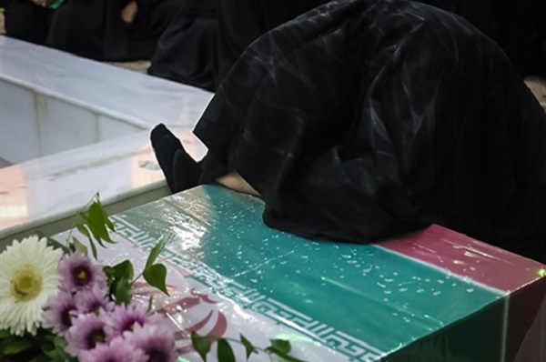 مادران شهیدان قزل ارسلان و بابائی به دیار باقی شتافتند