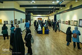 فیلم | «ماه تمام» در دانشگاه تهران نمایشگاه شد