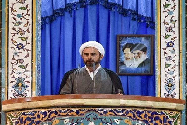 حجت الاسلام کریمی تبار، امام جمعه ایلام