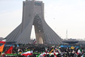 شکوه حضور در میدان آزادی تهران