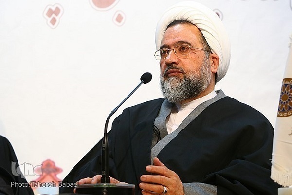 آخرین پرسش فقهی درباره سوره حمد؛ حکم قرائت سور عزائم