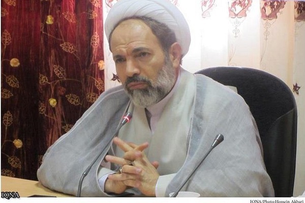 حجت‌الاسلام سراج رئیس دانشکده الهیات دانشگاه ایلام