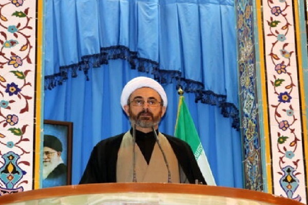 حجت‌الاسلام‌ الله‌نور کریمی‌تبار امام جمعه ایلام