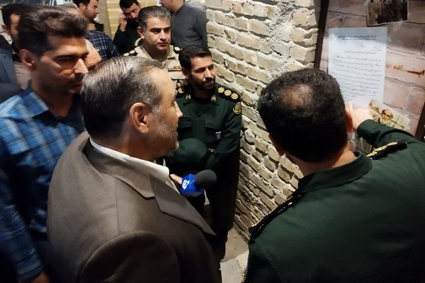 بازدید استاندار ایلام از موزه ذفاع مقدس