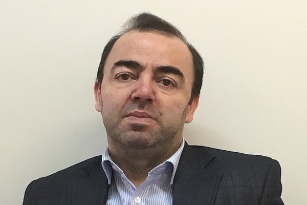 لزوم فراخواندن جوانان برای نوسازی جامعه