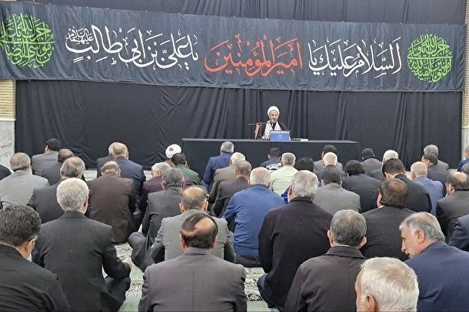 خطای افراد به پای نظام اسلامی نوشته نشود