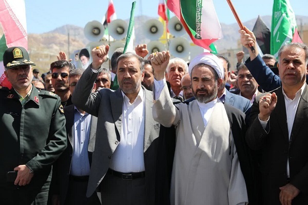 قدردانی نماینده‌ ولی‌فقیه در استان و استاندار ایلام از مردم برای حضور کم‌نظیر در راهپیمایی روز جهانی قدس