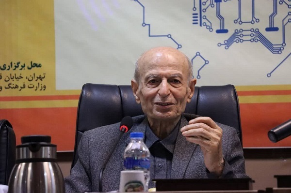 قدرت دنیای فناوری؛ از گسترش اضطراب تا مرگ حریم خصوصی