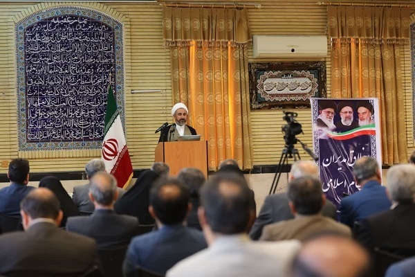 حجت الاسلام کریمی تبار، امام جمعه ایلام