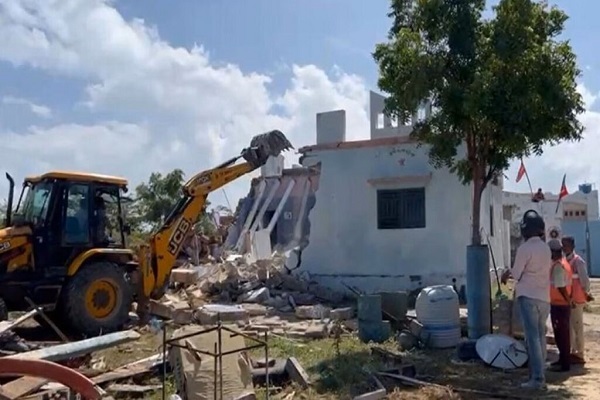 تخریب خانه‌های مسلمانان در ایالت مادیا پرادش هند