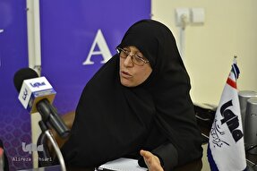 حسین(ع) بزرگترین آینه حق‌نما برای انسان امروز است