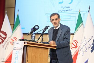 بخش مهمی از سلامت مردم به توزیع عادلانه قدرت، ثروت، خدمات و کالا وابسته است