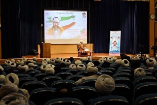 برگزاری همایش بزرگداشت مقام «معلم و استاد» در مازندران