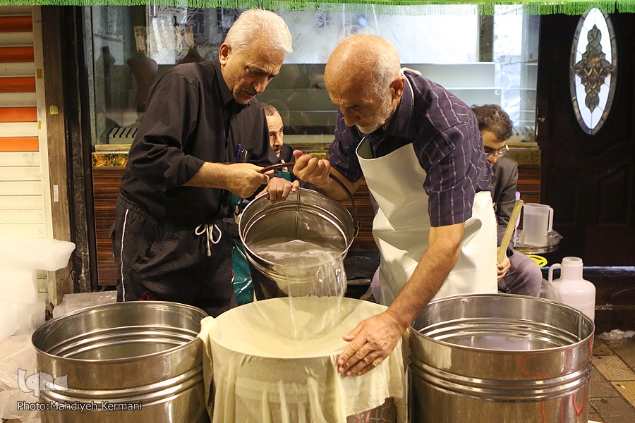 3 عامل کلیدی در پیشگیری از مسمومیت‌های غذایی در ایام عزاداری