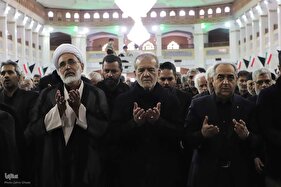 نماز ظهر عاشورا با حضور پزشکیان در تبریز