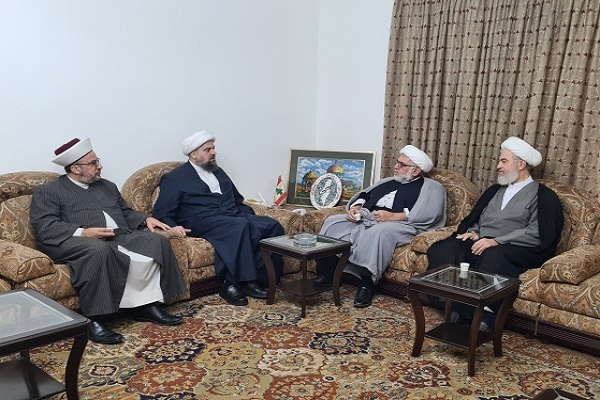 حضور شیخ قبلان در همایش گرامیداشت شهادت سیدحسن نصرالله