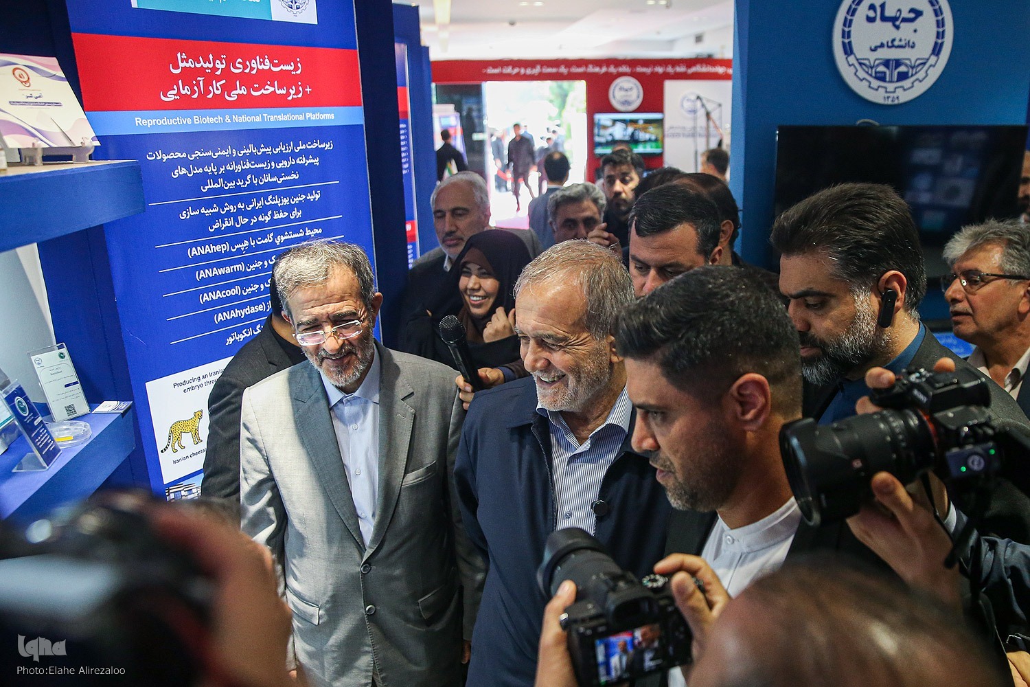 قدردانی از رئیس‌جمهور برای حضور در نمایشگاه جهاددانشگاهی