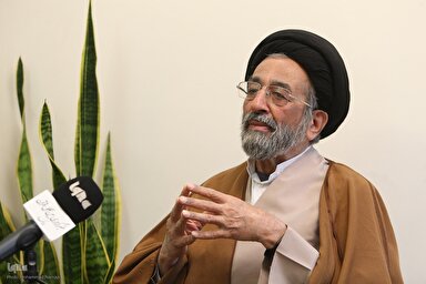 فیلم | توجه به نصوص متقن در همایش «ریحانه النبی»