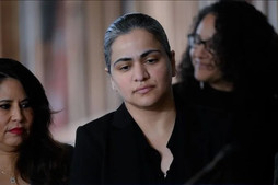Aisha Wahab, ABD Kongresine seçilen ilk Afgan kökenli siyasetçi oldu