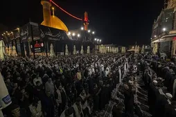 Samarra’da İmam Hasan Askeri’nin şehadet gecesi merasimi düzenlendi